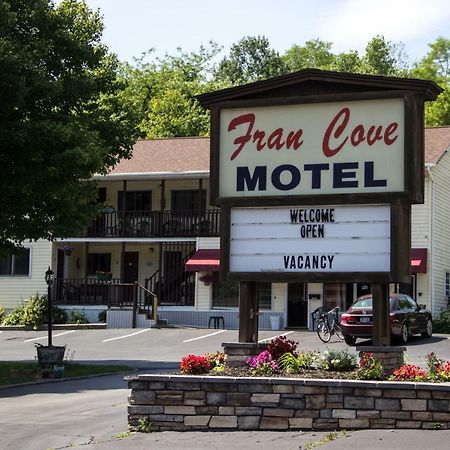 Fran Cove Motel Lake George Dış mekan fotoğraf